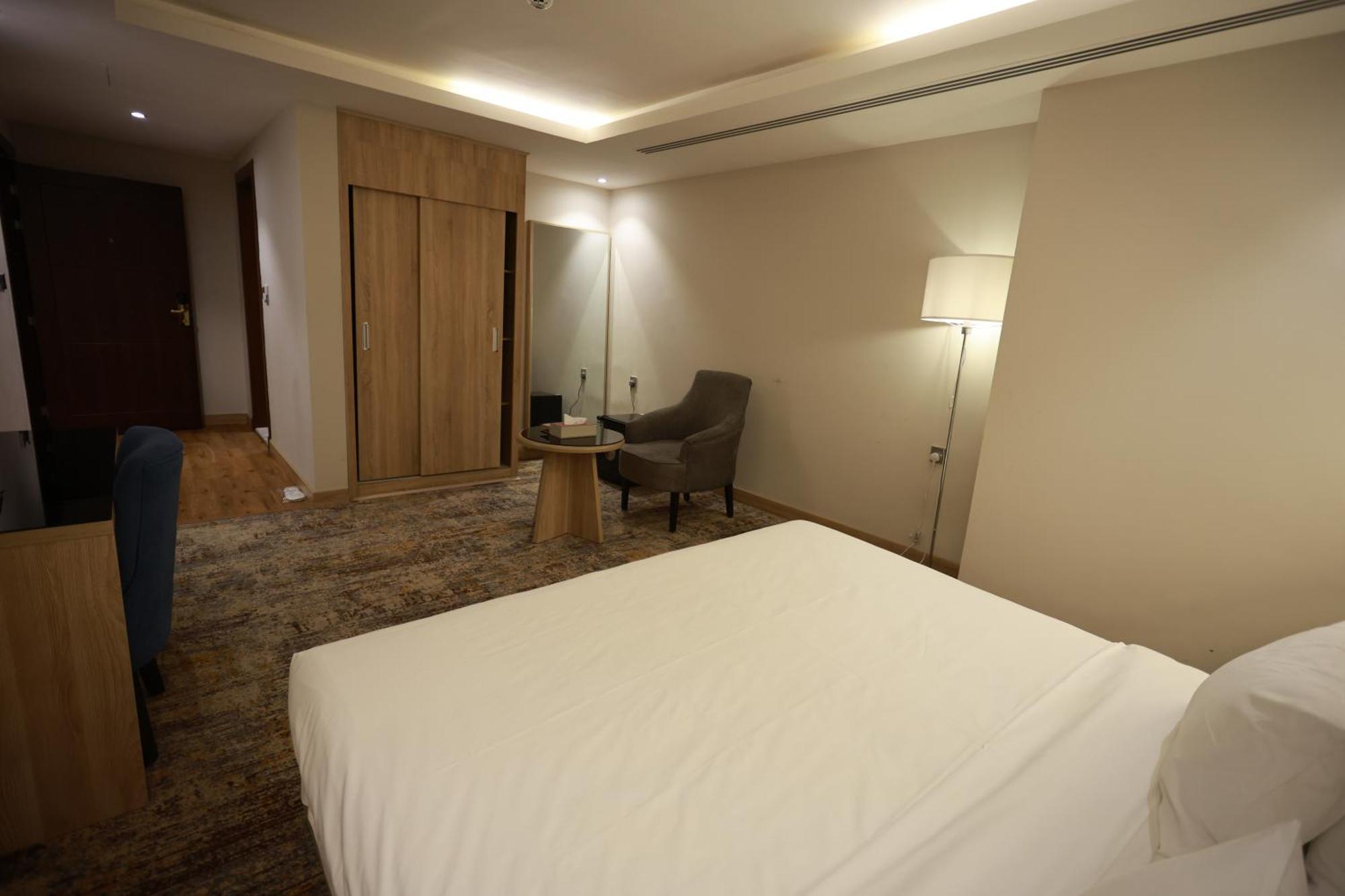 Samt Inn Hotel Riyad Extérieur photo